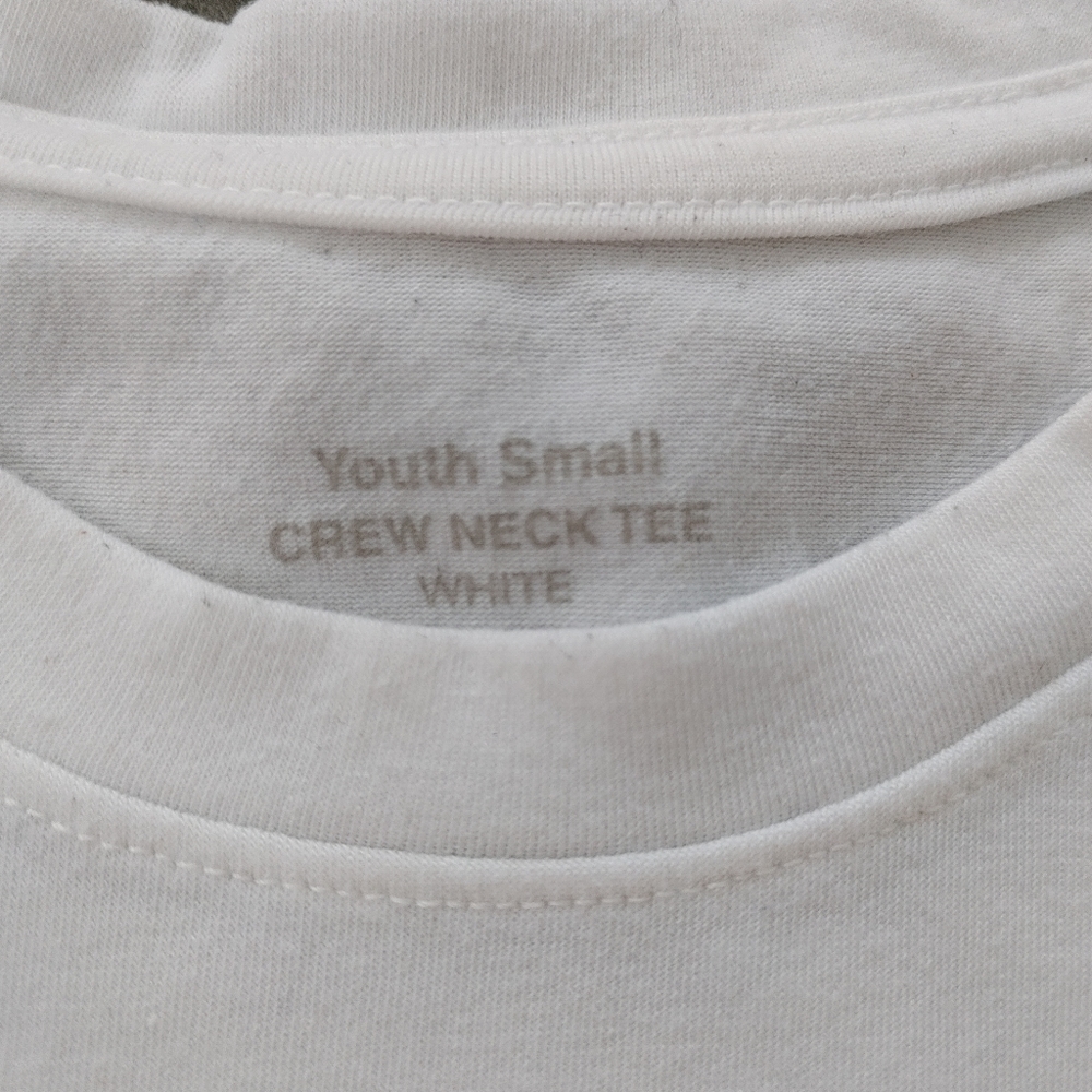 White T-shirt - Picture 3 of 3